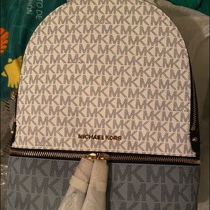 Michael kors rhea backpack